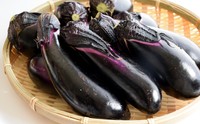 餃子の皮の代わりに使うのは「なす」※画像はイメージです（kikisora/stock.adobe.com）