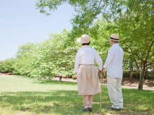 「終活」認知度は96％も、実践している人は少数派　全国調査から見える「終活」の現状