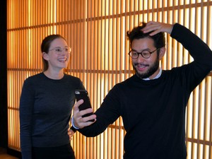 メール禁止はつらいよ　バカンス大国フランスの「つながらない権利」険しい道のり