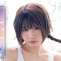 「ヤングアニマル」（白泉社）2025年4月25日発売号に登場した「えなこ」＝撮影：フジシロタカノリ