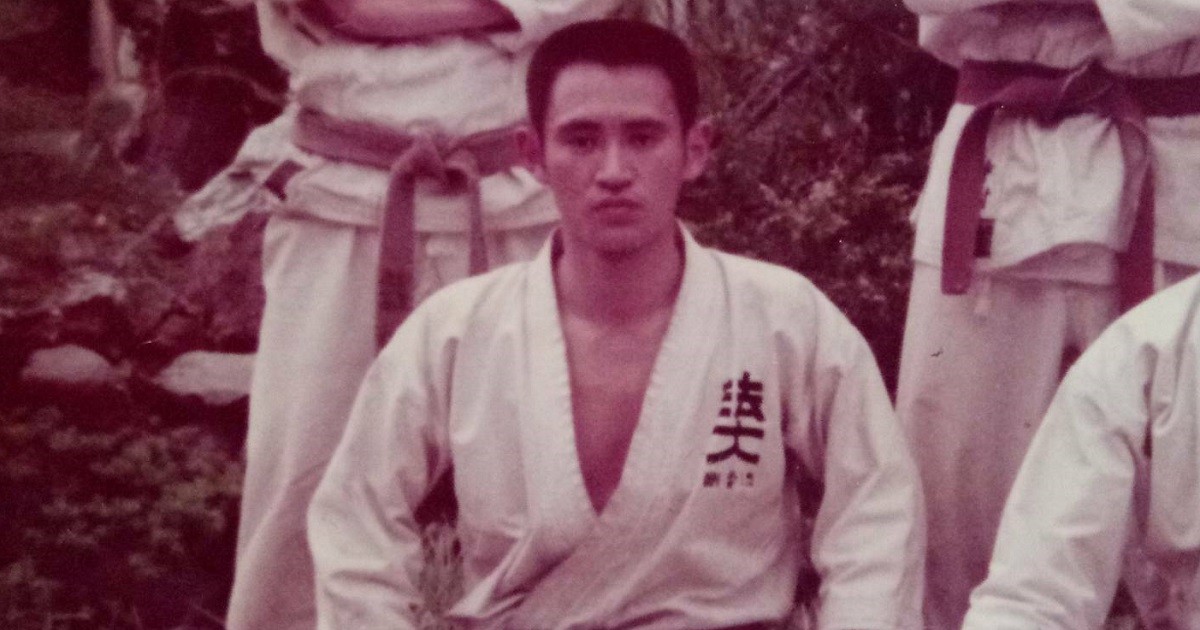 空手 法政大学時代の菅義偉首相が鍛えた 剛柔流空手道部 伝統継承に活動続く 4years 大学スポーツ