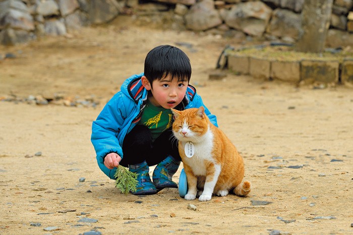 子どもたちにもしっかり対応。やはり全く動じない