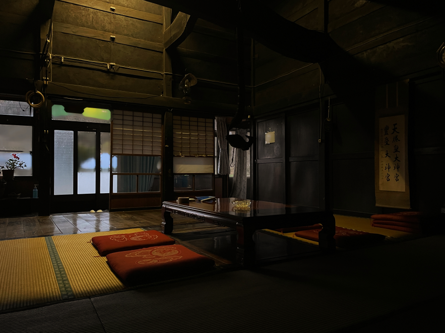 ようのすけさんが暮らす築100年の古民家。風情たっぷりです（ようのすけさん提供）