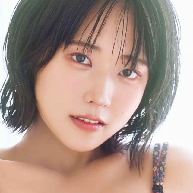 ©︎柑橘めたる／白泉社　撮影／ジシロタカノリ