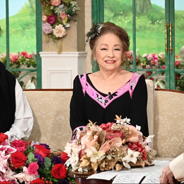 1月26日放送の「徹子の部屋」に出演した加賀まりこさん、冨士眞奈美さん＝テレビ朝日提供
