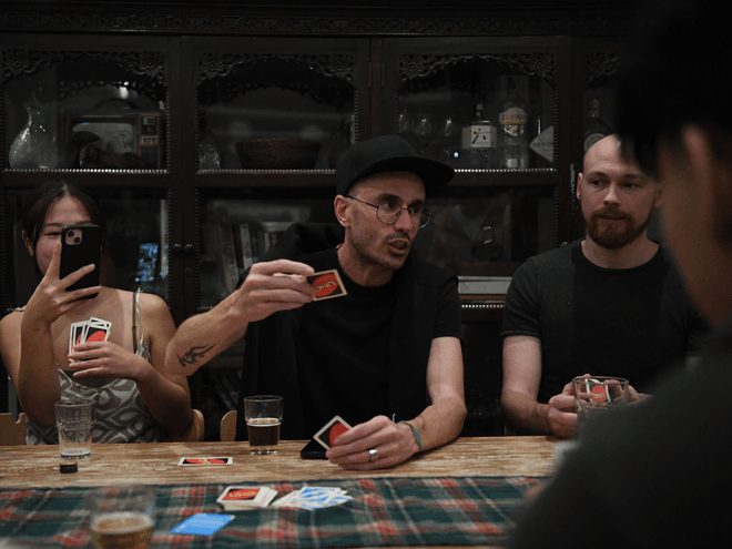 ITノマドの人生設計　変化恐れぬ「世界一」ハッカー、固定費ゼロで自由を手にした28歳