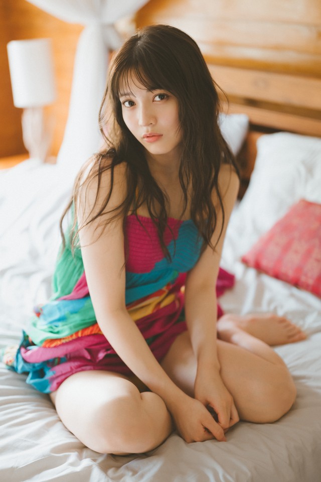 「黒嵜菜々子1st写真集（仮）」（東京ニュース通信社刊）