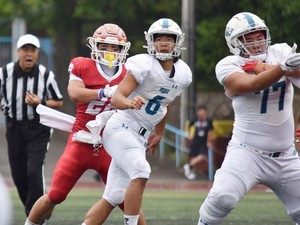 近畿大学QB小林洋也の「空白の一年」　ラストイヤーに人生変えた先輩を追いかける
