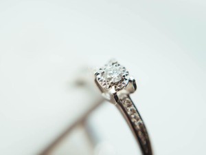 「1番目の彼か、2番目の彼か」。私はどっちと結婚したいのか？