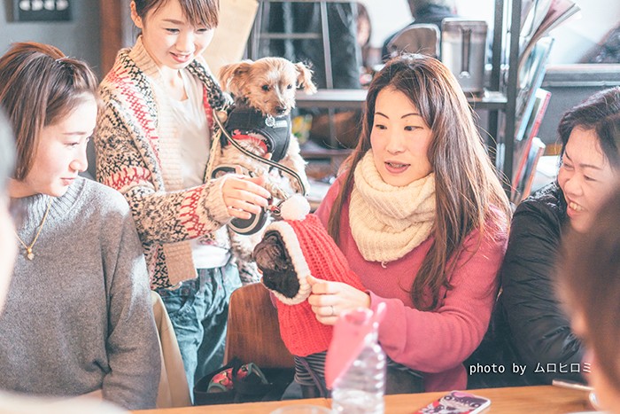 アニドネメンバーたち。年齢性別経歴はさまざま。共通しているのは動物好きはもちろんだが『社会に役立ちたい』というキモチ