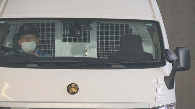 容疑者を乗せた車　高松南警察署　7月11日