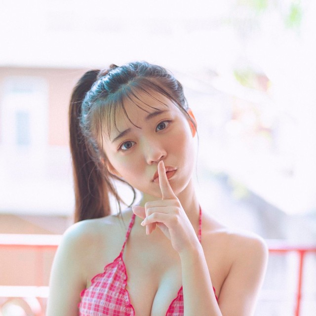 「僕が見たかった青空 金澤亜美ファースト写真集（仮）」（東京ニュース通信社刊）撮影＝細居幸次郎