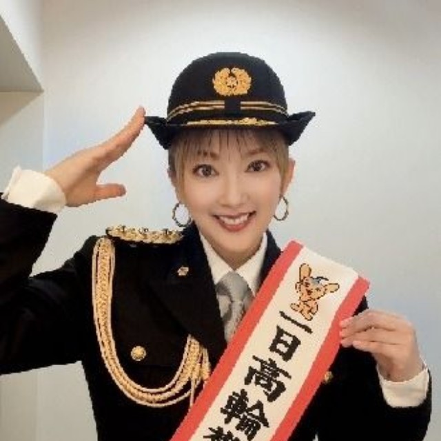 警視庁高輪警察署の一日署長を務めた山田まりや