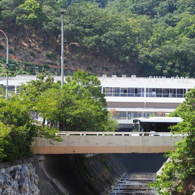 山陽新幹線専用駅のJR新神戸駅