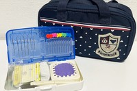 平成女子が使っていたソーイングセット。かわいいですが、細部のデザイン性が令和のものとはやはり違う？（筆者私物）