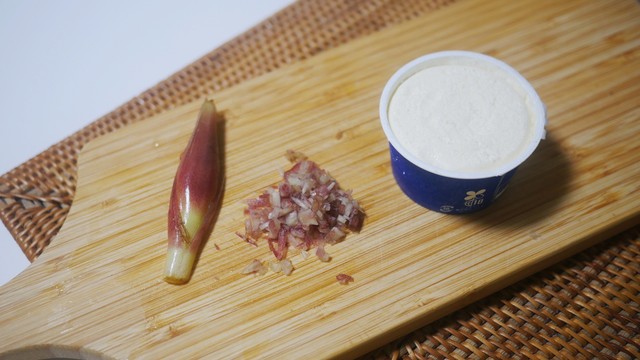 バニラアイスとミョウガを！？（なか憲人さん提供）