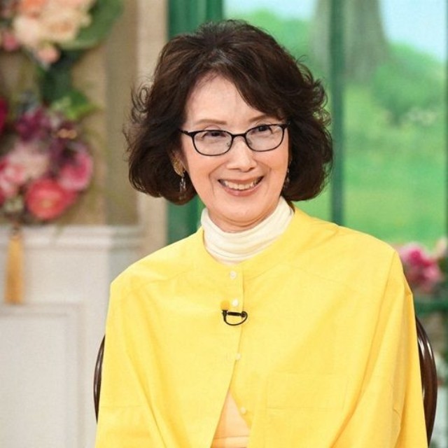 沢村貞子さんの思い出を語る酒井和歌子さん