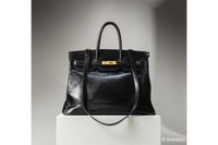 バリュエンスジャパンが約14億7000万円で落札したエルメスの初代バーキン（バリュエンスジャパン提供）