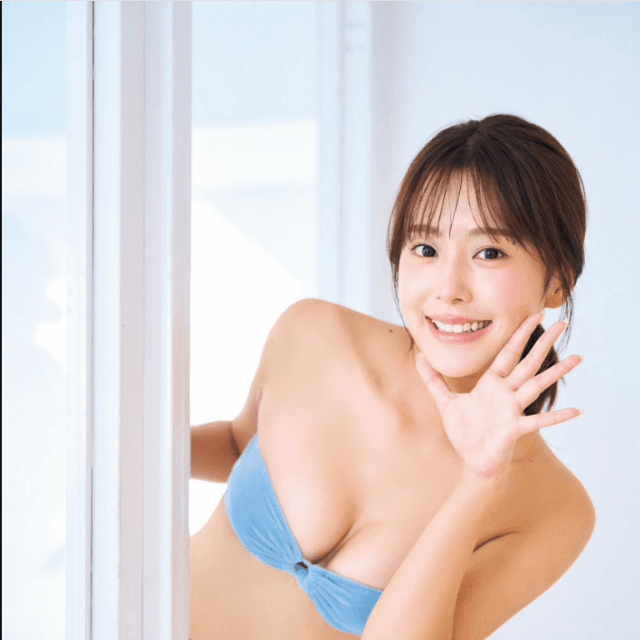 「FLASH」（26年10月27日発売号）に登場した古川杏のオフショット　本人のX（@ann_furukawa）より