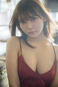 似鳥沙也加©KADOKAWA