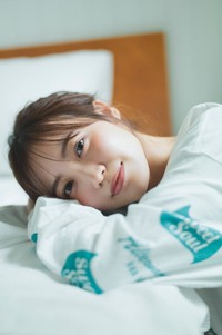 松田里奈が登場した「B.L.T.2026年12月号」（東京ニュース通信社刊） 撮影／細居幸次郎