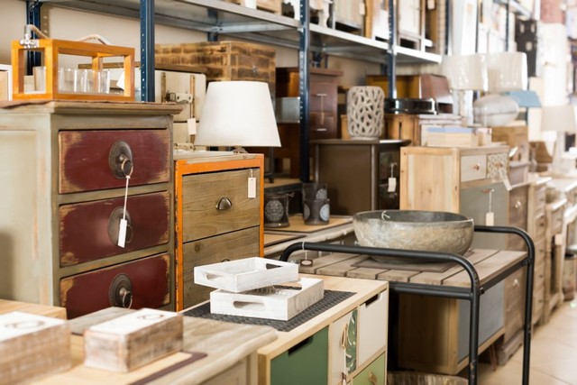 リサイクルショップの売り場イメージ※この画像はイメージです（JackF/stock.adobe.com）