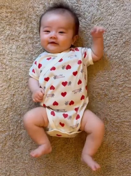 元気いっぱいにバタバタ！（提供：＠iamasawaさん）
