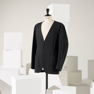 最新のテクノロジーとテーラードのミックスに絶妙のヌケ感この春、手に入れたい旬のノーカラージャケット【エストネーション】