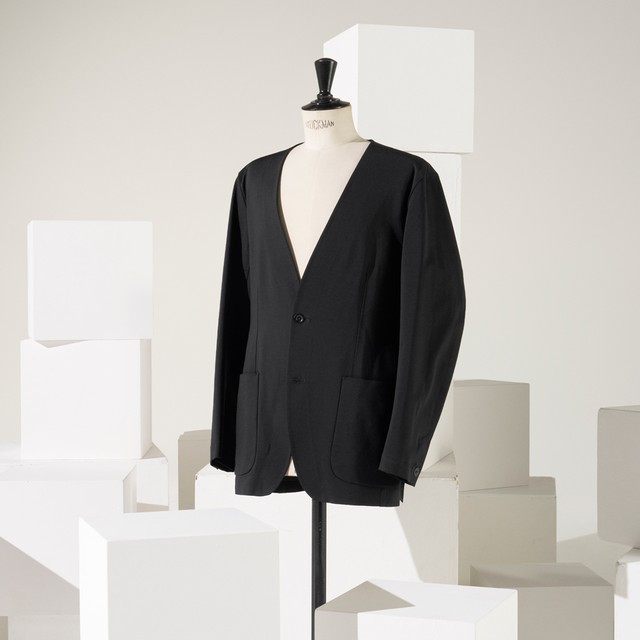 最新のテクノロジーとテーラードのミックスに絶妙のヌケ感<br>この春、手に入れたい旬のノーカラージャケット【エストネーション】