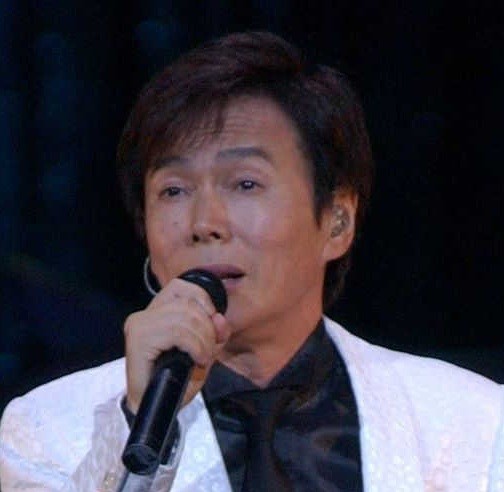 森進一さん＝2005年撮影