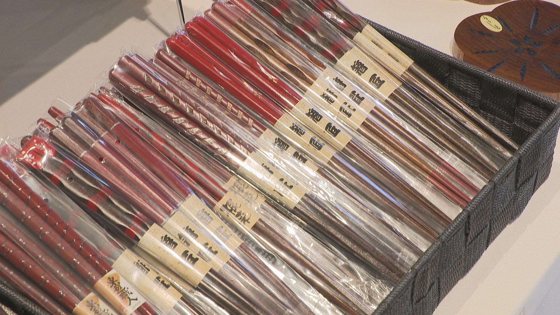伝統的な食器で新年を… 香川漆器の展示販売会 | KSBニュース | KSB