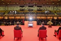 防衛大の卒業式、恒例の「帽子投げ」／はじめさん（@hajime20250823）提供