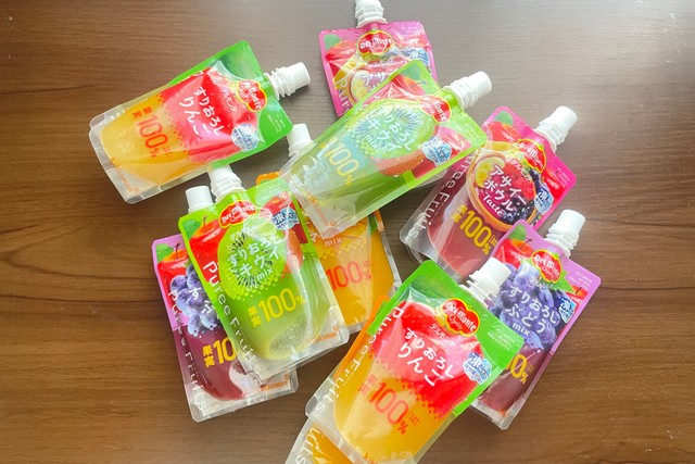 すりおろし果実「デルモンテ ピュレフルーツ」シリーズ。果物をすりおろしており、濃厚で果物そのもののおいしさ。※いずれの製品にも「りんご」を含みます