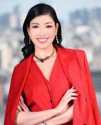 中学生の名城莉奈が幼い頃から憧れたタレント・モデルのアンミカ