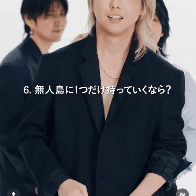 Harper's BAZAAR Japan (@Harper's BAZAAR Japan )の公式インスタグラムより