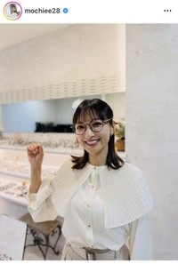 望月理恵アナのインスタグラム＠mochiee28より