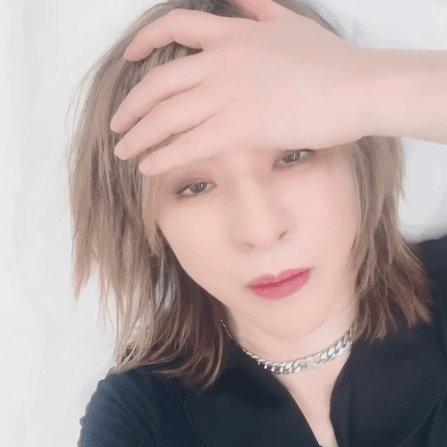 YOSHIKI (@yoshikiofficial)さんのインスタグラムより
