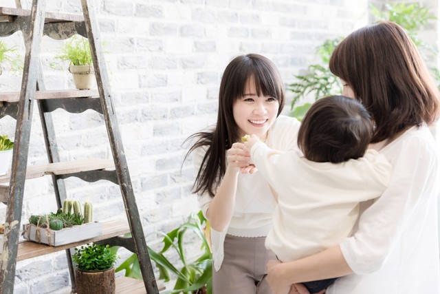 買い物中に、思わぬ出会いがありました　※画像はイメージです（taka/stock.adobe.com）