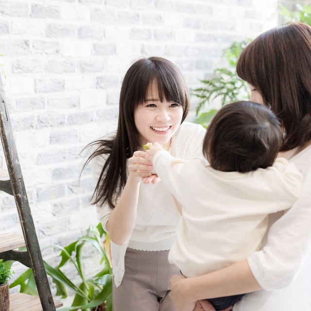 買い物中に、思わぬ出会いがありました　※画像はイメージです（taka/stock.adobe.com）