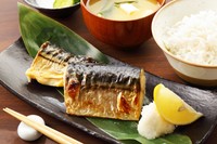 娘さんのリクエストは「サバと白いごはんとつけものがあったら最高」渋い！（nori5488/stock.adobe.com）※画像はイメージ