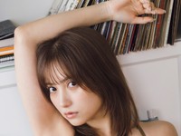 「FLASH」（2025年4月15日発売号）で表紙・巻頭を飾った桃月なしこⓒ光文社／週刊FLASH（写真・藤本和典） 