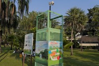 バンコクの公園に設置されていた大気汚染物質を測る装置
