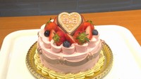 母の日　子どもが考案「母に贈りたいケーキ」をパティシエが再現　岡山市