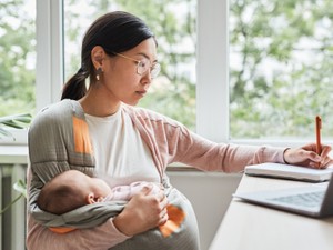 育休中の「学び直し」を勧めるトンチンカン　女性の反発を買った背景に男性主導の問題