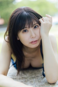 「篠原冴美ファースト写真集 五月雨」／撮影：横山マサト　発行：玄光社