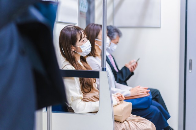 約半数が感染症対策に「疲れ」を感じている　※画像はイメージです（maroke/stock.adobe.com）