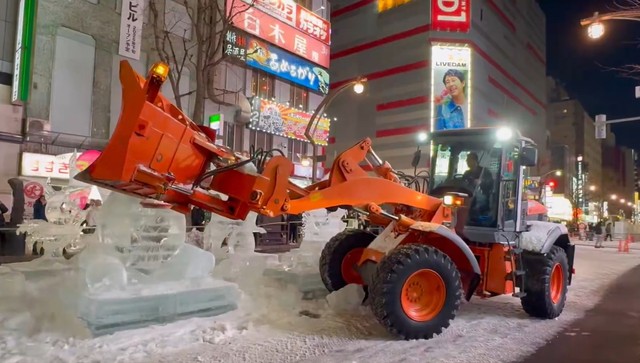 ガシャン！と思い切りよくやっちゃいます