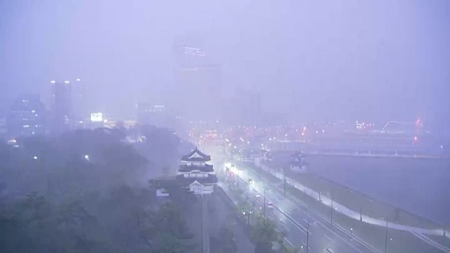 高松市で雷雨　KSB瀬戸内海放送では一時放送が途切れる　本社に落雷の影響か