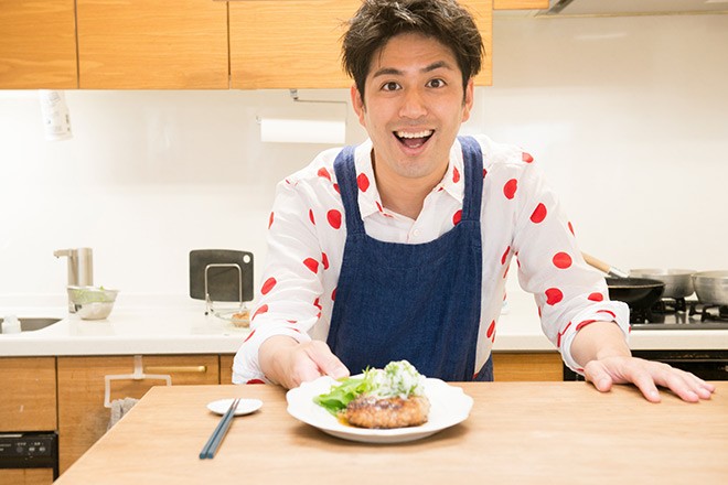 TASTE OF LIFE/ Teriyaki hamburger steak made of mixed ground meat: Trio of meats created harmony that impressed his picky father