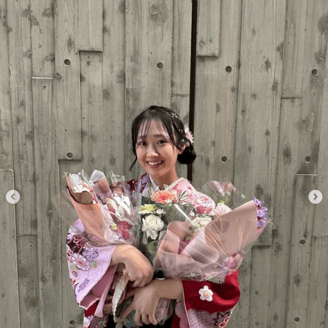 日沖りほさんのインスタグラム（＠riho_okumura_official）より